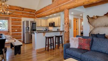 TV, fireplace, DVD player, stereo