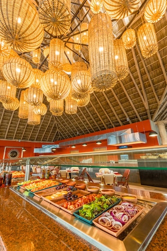 Decameron Isla Coral Guayabitos Ramada All Inclusive Resort