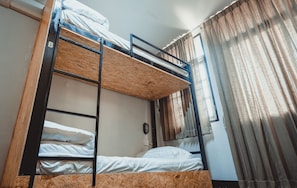 Terrace/patio - The Ranking hostel & cafe' (Chiang Mai)