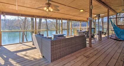 Updated Cabin on White River by Boat Landing!