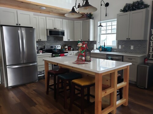 Hiljattain rakennettu mökki historiallisessa Thousand Island Parkissa, New Yorkissa