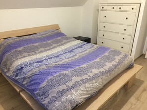 5 chambres, fer et planche Ă repasser, Wi-Fi, draps fournis