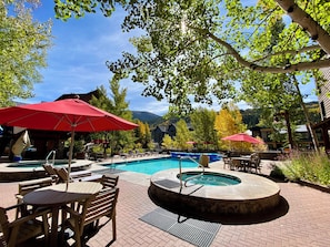 A heated pool - Beautiful Townhome w/Hot Tub, Walk to Slopes (Keystone)