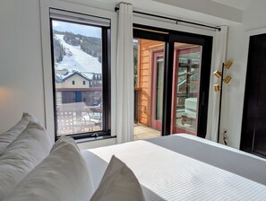 3 soverom, strykejern/-brett, wi-fi og sengetøy