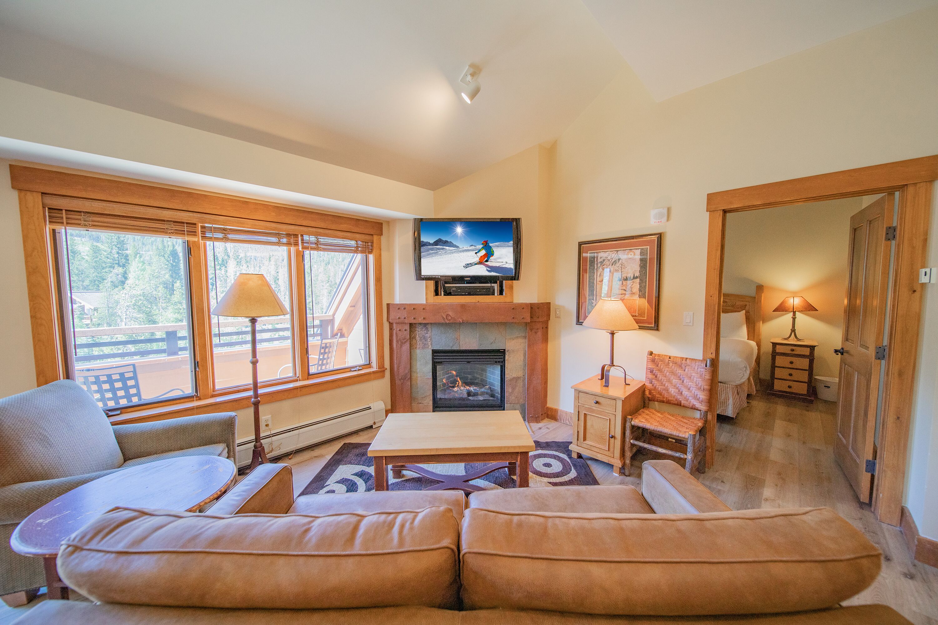 Great Deals on End of Summer and Fall Rates!