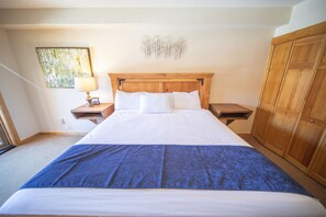 2 chambres, fer et planche Ă repasser, Wi-Fi, literie fournie