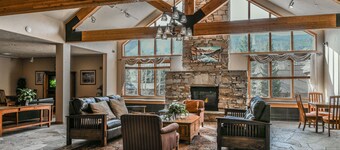 Family Getaway | Balcony, Trails & Mountain Views