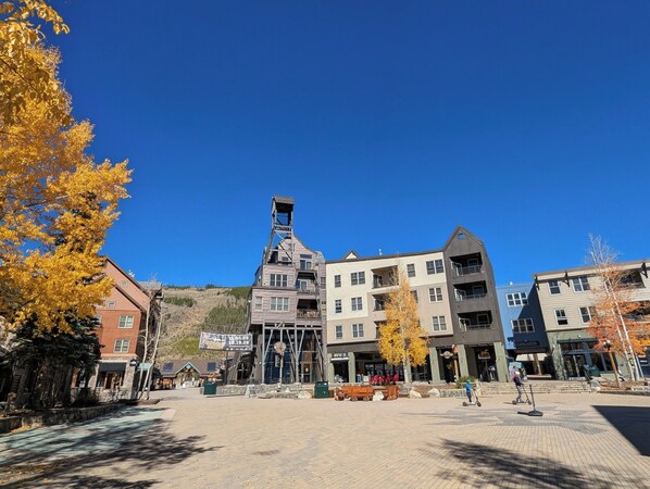 The main plaza area at River Run Village - Ski-in, Ski-out! Hot Tub, Pool, Balcony, Views (Keystone)