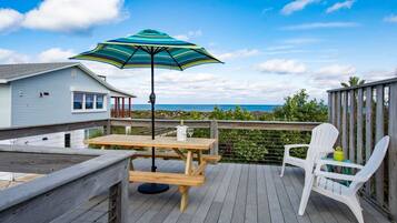 Villa, Multiple Beds (Flip-Flop Inn) | Sun deck