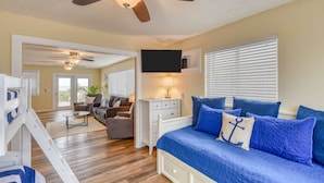 Villa, Multiple Beds (Flip-Flop Inn) - Flip-flop Inn (St. Augustine)