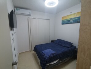 2 habitaciones, tabla de planchar con plancha y wifi gratis 