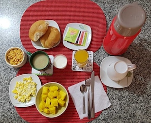 Breakfast meal