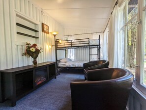 3 habitaciones, wifi, ropa de cama y acceso para silla de ruedas 