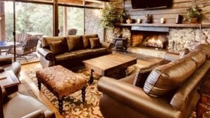 Luxury Cabin, Multiple Beds, Mountain View | Living area - Eagles rest lodge (Helen)