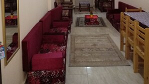 Deluxe Apartment, 3 Bedrooms, City View | Living area