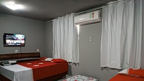1 camera, Wi-Fi