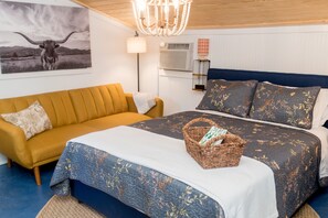 1 bedroom, desk, iron/ironing board, travel cot