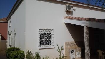 Bagian depan properti