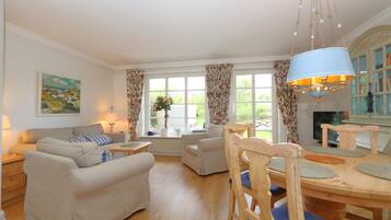 Fernseher, Stereoanlage