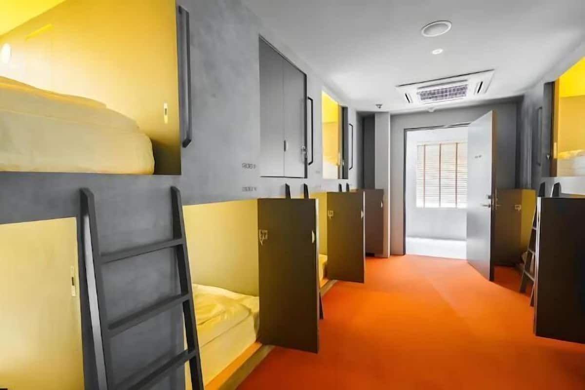 1 bedroom, soundproofing, iron/ironing board, free WiFi