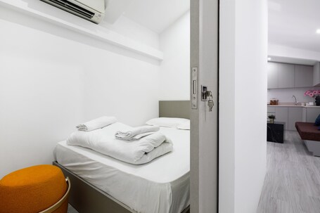 Circular House - Image 41