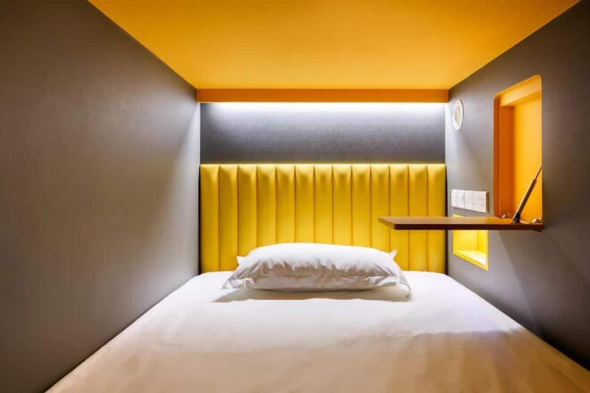 1 bedroom, soundproofing, iron/ironing board, free WiFi