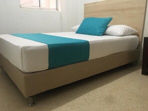 1 bedroom, iron/ironing board, WiFi, bed sheets - Comodo aparta suite en Laureles cerca a la 70 (Medellín)
