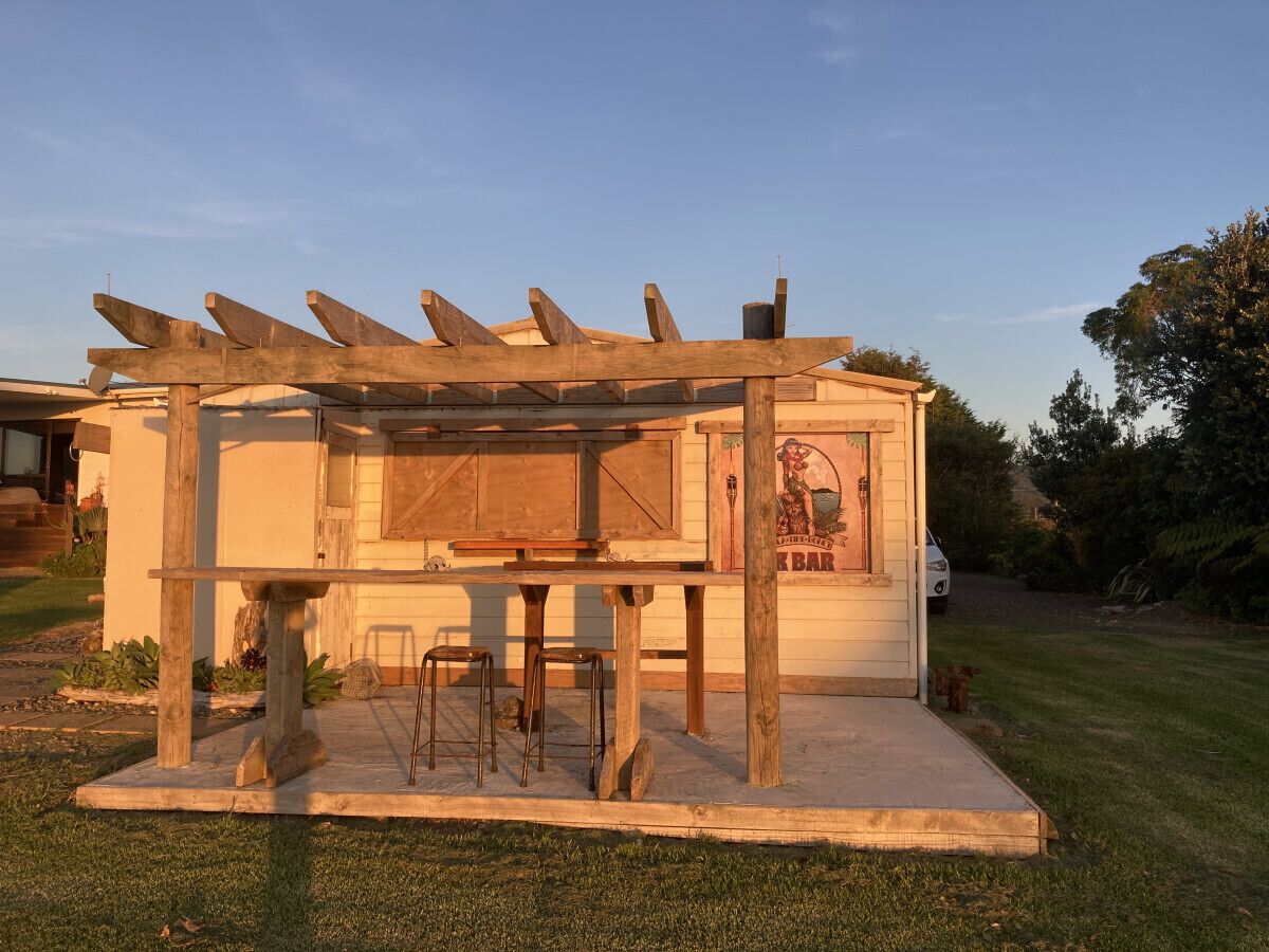 屋外ダイニングエリア