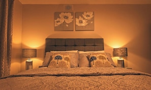 2 Schlafzimmer, Bügeleisen/Bügelbrett, kostenloses WLAN, Bettwäsche