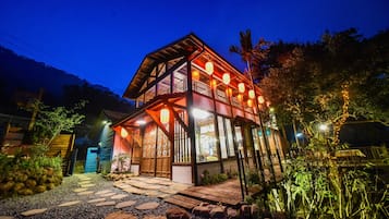 Classic House, Multiple Beds | Exterior