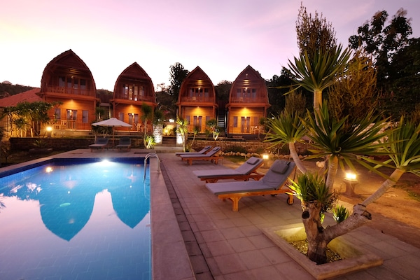 Fassade der Unterkunft â Abend/Nacht