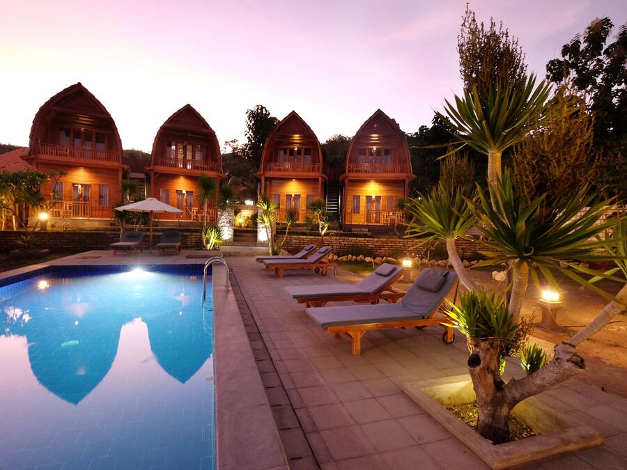 Front of property - evening/night