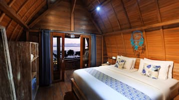 Superior Room Sea View Upstair | Minibar, blackout curtains, free WiFi, bed sheets
