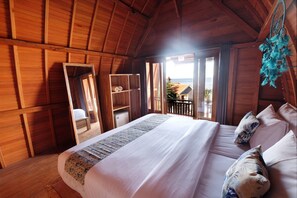 Superior Room Sea View Upstair | Minibar, blackout drapes, free WiFi, bed sheets - Adara Beach Hut (Penida Island)