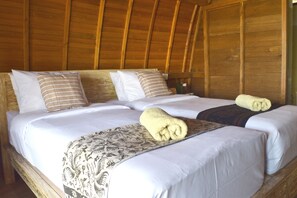 Superior Room Sea View Upstair | Minibar, blackout drapes, free WiFi, bed sheets - Adara Beach Hut (Penida Island)