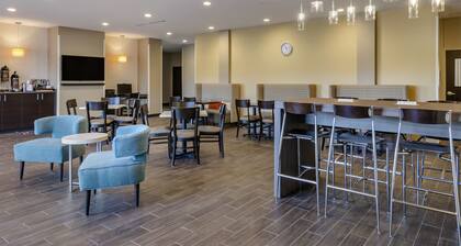 MainStay Suites Great Falls Airport