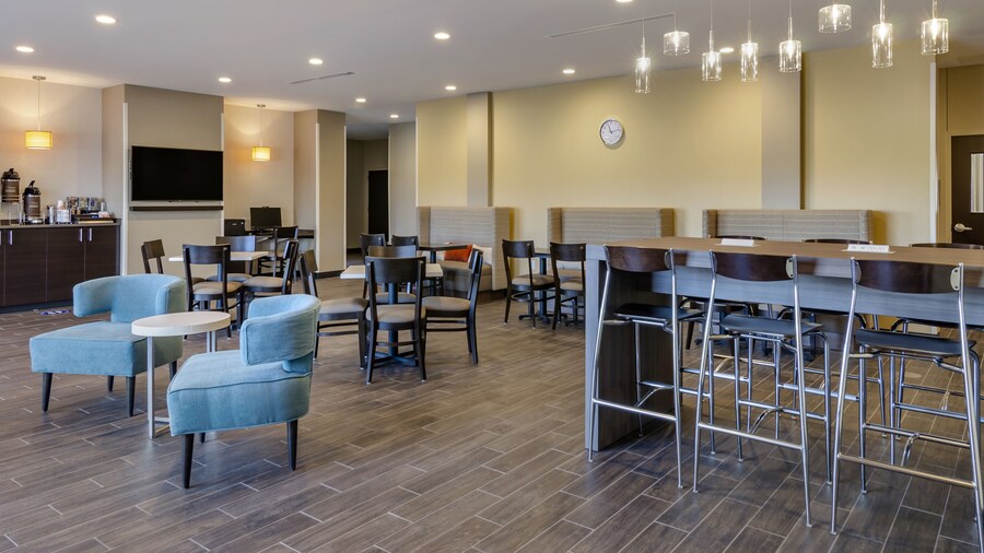 MainStay Suites Great Falls Airport