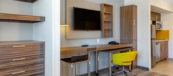 MainStay Suites Great Falls Airport