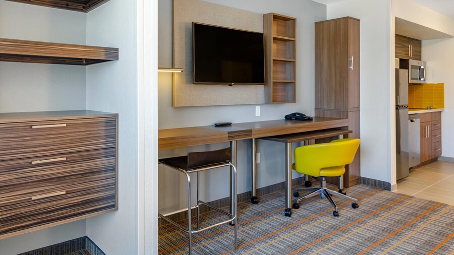 MainStay Suites Great Falls Airport