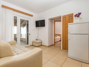 2 bedrooms, internet