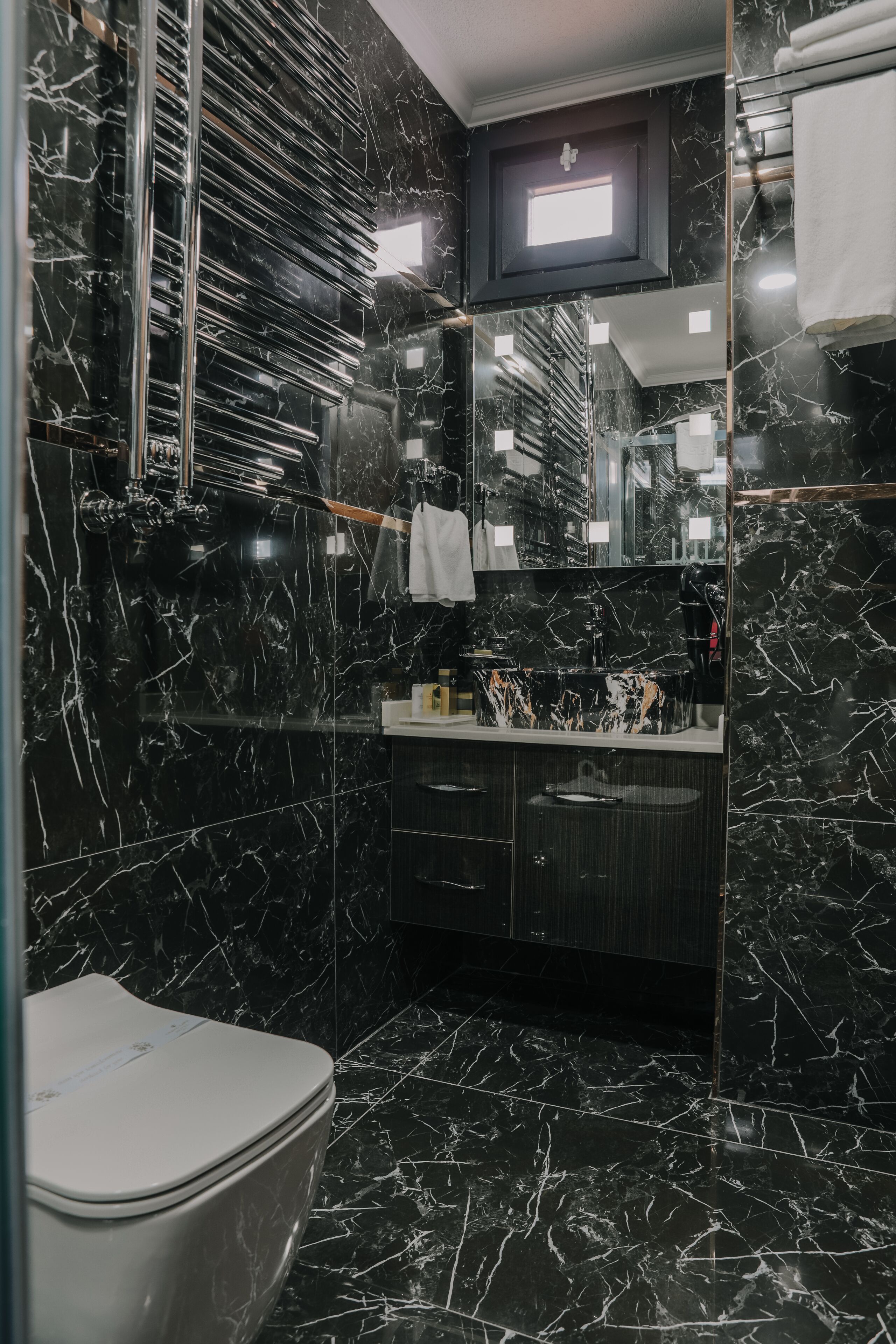 luxury room, 1 queen bed, sea view | bathroom | shower, rainfall showerhead, designer toiletries, hair dryer