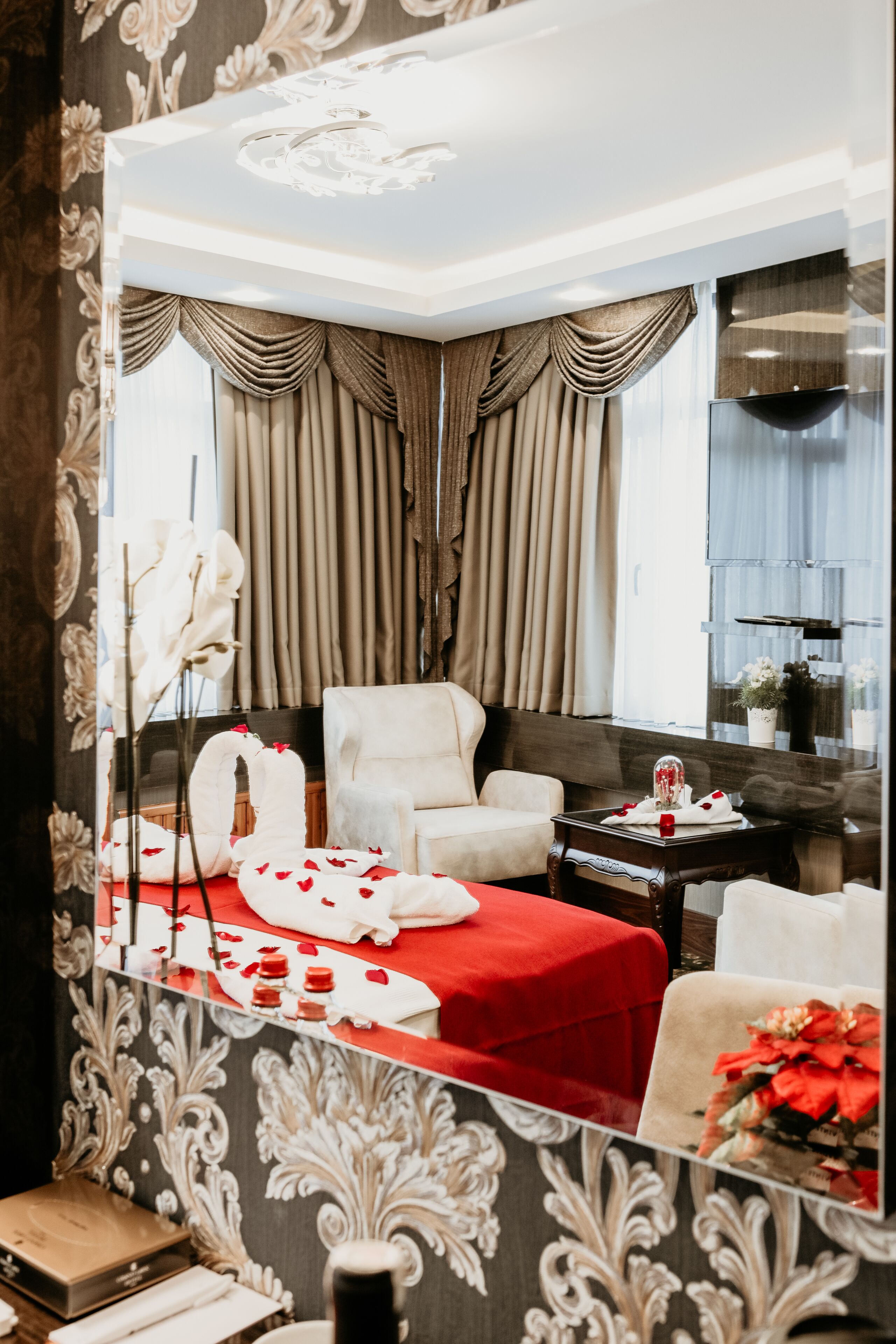 luxury room, 1 queen bed, sea view | 1 bedroom, egyptian cotton sheets, premium bedding, down duvets