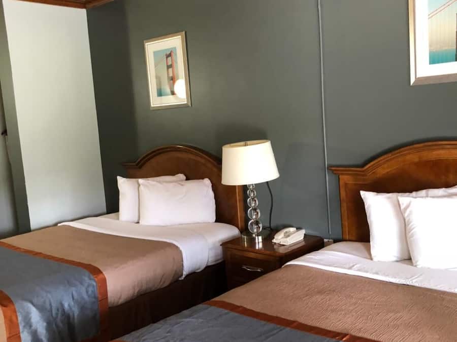 Soundproofing, iron/ironing board, free WiFi