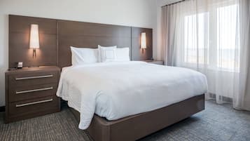 Pillowtop beds, desk, laptop workspace, blackout drapes