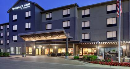 TownePlace Suites by Marriott Detroit Belleville