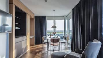 Luxe beddengoed, een kluis op de kamer, verduisterende gordijnen