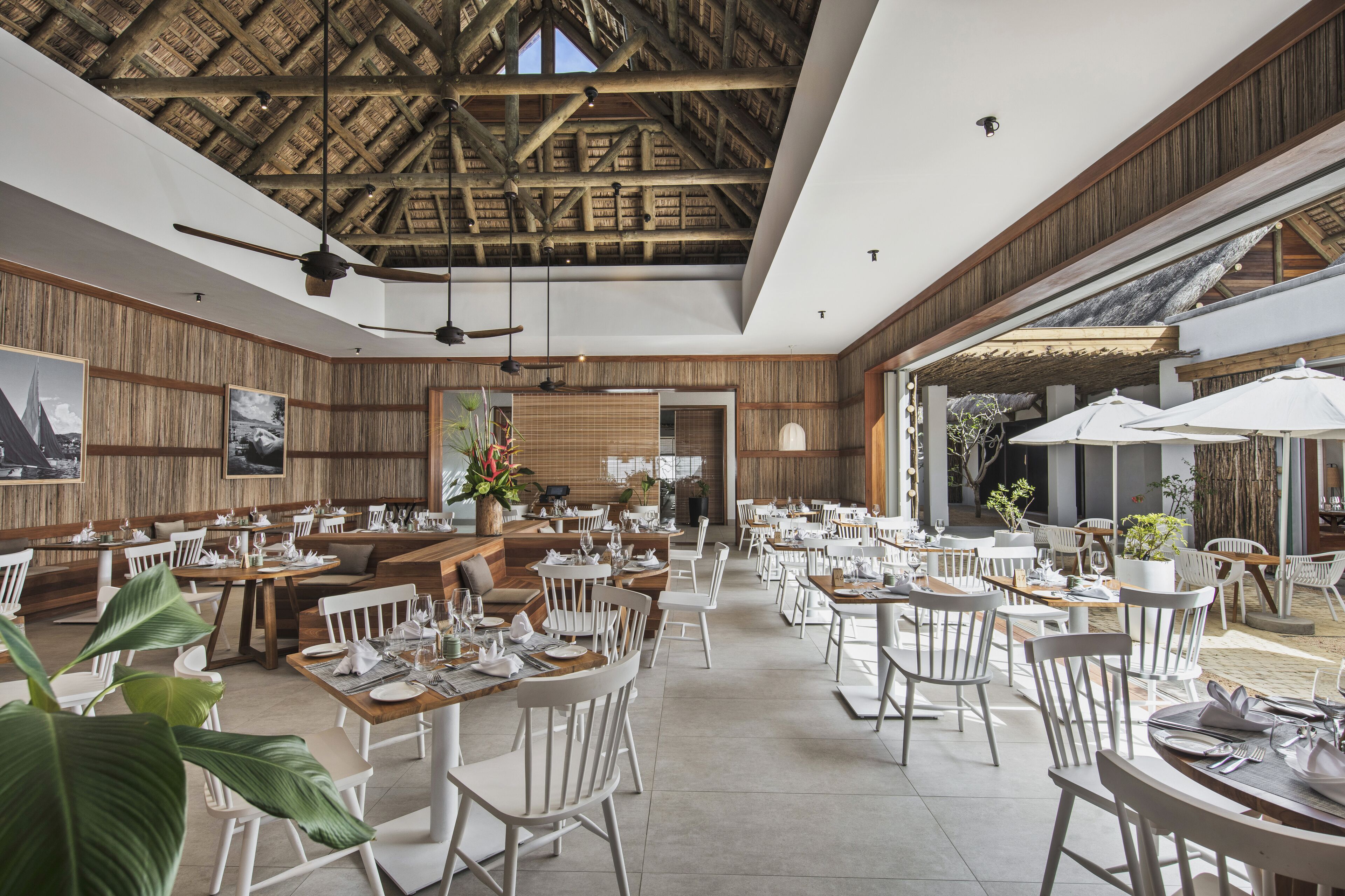 3 restaurants, breakfast, lunch served; local and international cuisine