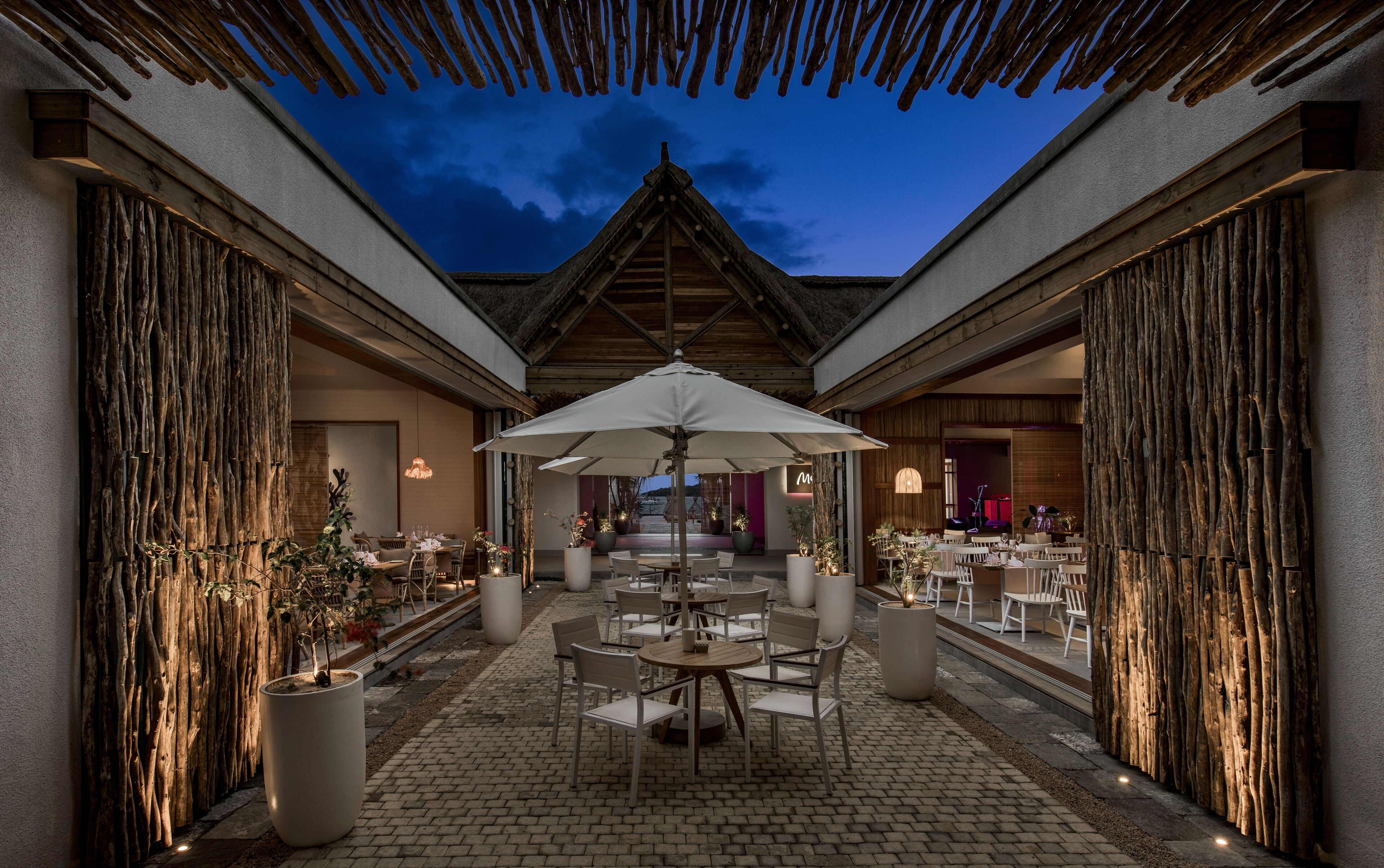 3 restaurants, breakfast, lunch served; local and international cuisine