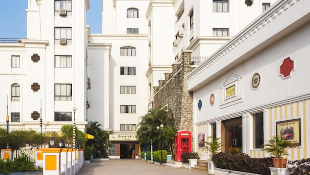 Front of property - Treebo Trend Beverly Hills (Pune)