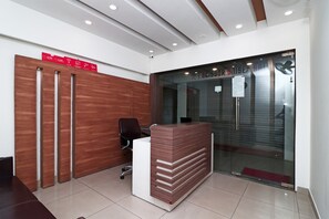 Front of property - OYO 4477 City Square Hotel (Haldwani)